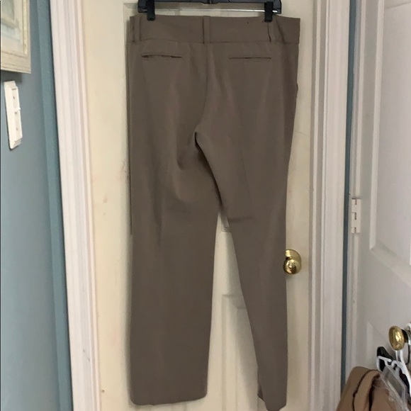 Daisy Fuentes Slacks - Picture 3 of 3